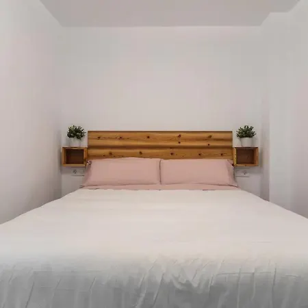 Apartamento Cerca Del Mar, Del Puerto Y Del Centro Lejlighed